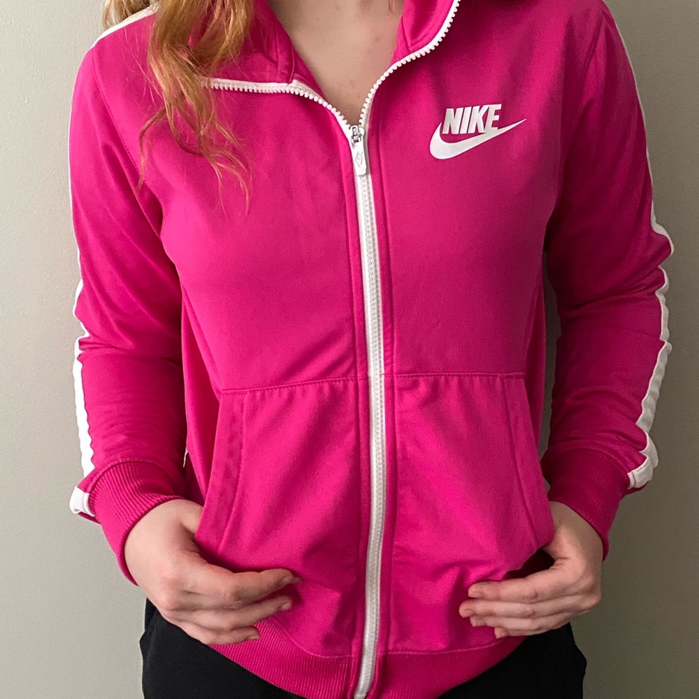 nike sweater good condition